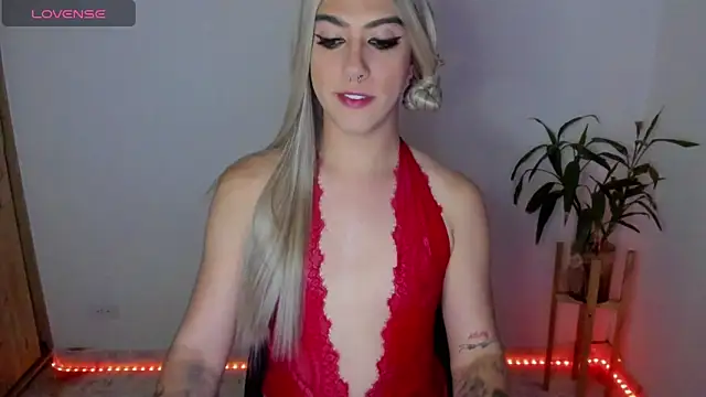 Snapshot of ashley_sans2000 chatting on 11.27.25 ashley sans2000 online show from 11.27.25