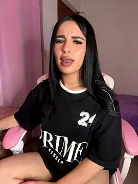 Emily-14 online show from 01.11.26