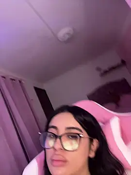 Emily-14 online show from 06.19.26