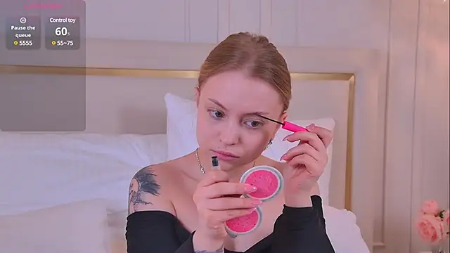 DorisHell online show from 03.18.25