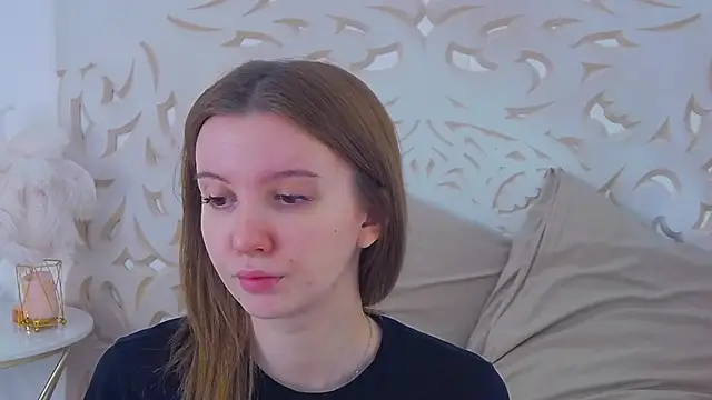 EvansMilana online show from 01.23.25