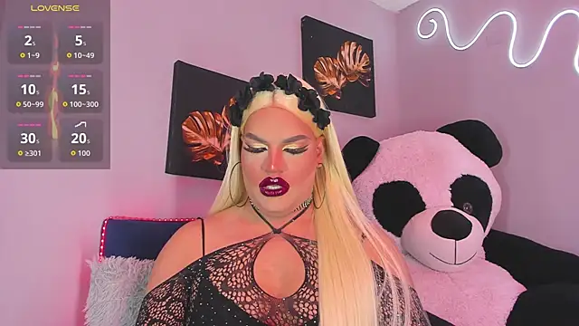 Missisabella  online show from 09.19.25