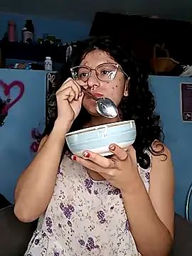 LoveElectra online show from 03.20.25