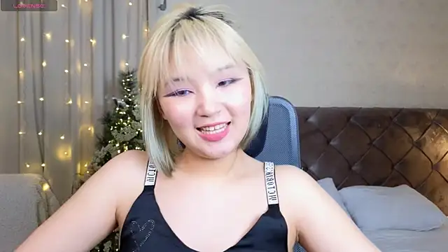 Milla Aheo online show from 01.14.25