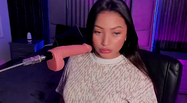 Snapshot of Lillyortiz chatting on 01.23.25 Lillyortiz online show from 01.23.25