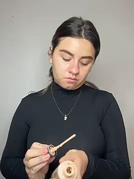 SaraBraun  online show from 04.09.26