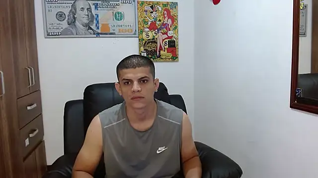 Snapshot of boss_of_cash chatting on 12.01.25 boss of cash online show from 12.01.25