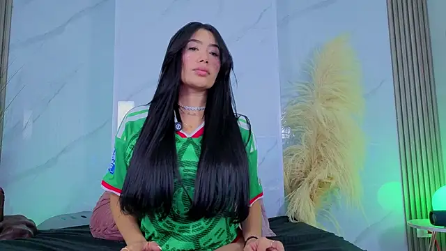 Chlooee   online show from 07.02.26