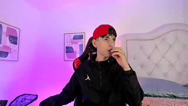 sett and gwen online show from 01.02.25