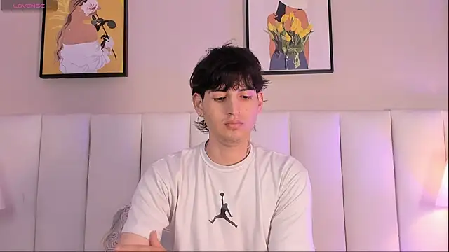 sett and gwen online show from 04.15.26