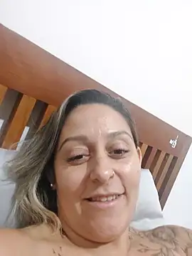 baixinhaloira online show from 12.31.24