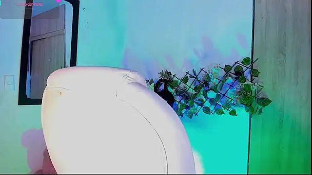 Samuel Hilton online show from 04.05.26