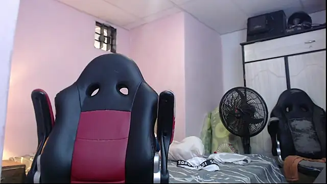 Snapshot of mr_stiven_ chatting on 01.14.25 mr stiven online show from 01.14.25