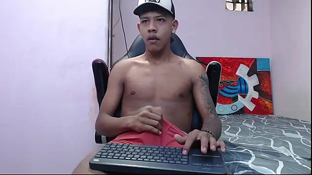 Snapshot of mr_stiven_ chatting on 02.06.25 mr stiven online show from 02.06.25