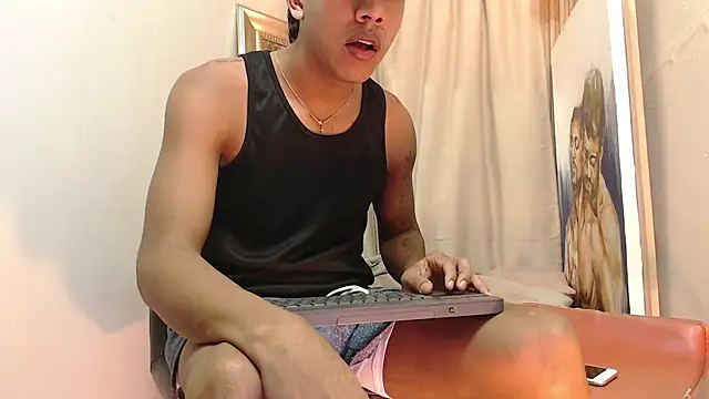 Snapshot of mr_stiven_ chatting on 10.15.25 mr stiven online show from 10.15.25