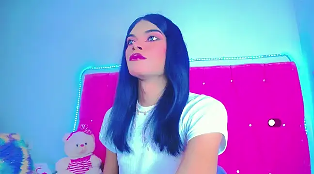 Snapshot of Theylor_Rouse chatting on 02.01.25 Theylor Rouse online show from 02.01.25