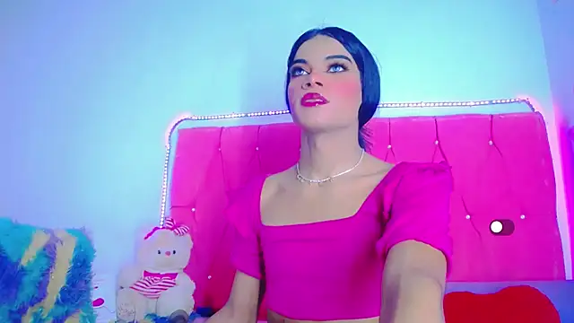 Snapshot of Theylor_Rouse chatting on 02.11.25 Theylor Rouse online show from 02.11.25