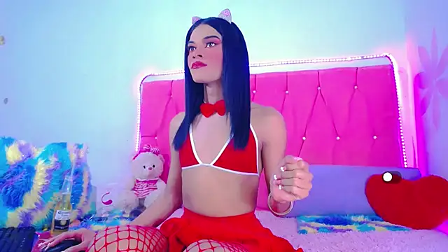 Snapshot of Theylor_Rouse chatting on 02.23.25 Theylor Rouse online show from 02.23.25