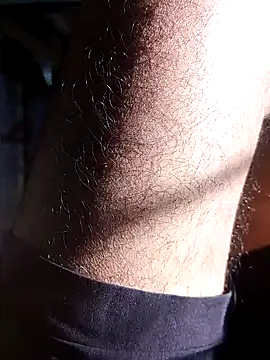 Snapshot of Smarterboytravel chatting on 02.16.25 Smarterboytravel online show from 02.16.25