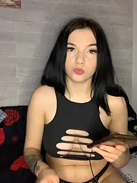 CassieGlow online show from 12.17.24