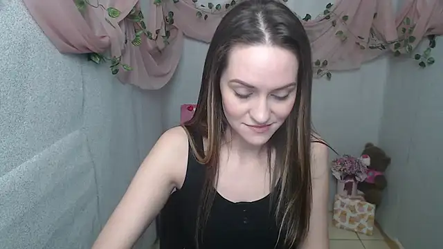 Snapshot of Lina_Star_S chatting on 01.07.25 Lina Star S online show from 01.07.25