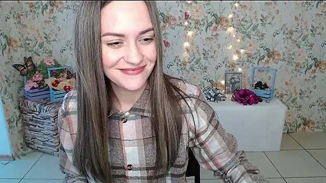 Snapshot of Lina_Star_S chatting on 02.18.25 Lina Star S online show from 02.18.25