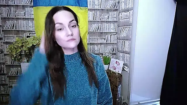 Snapshot of Lina_Star_S chatting on 11.18.25 Lina Star S online show from 11.18.25