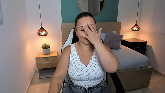 linda rios  online show from 01.21.25