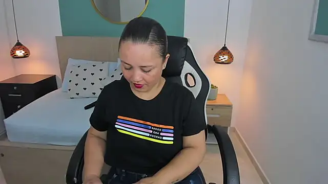 linda rios  online show from 03.20.25