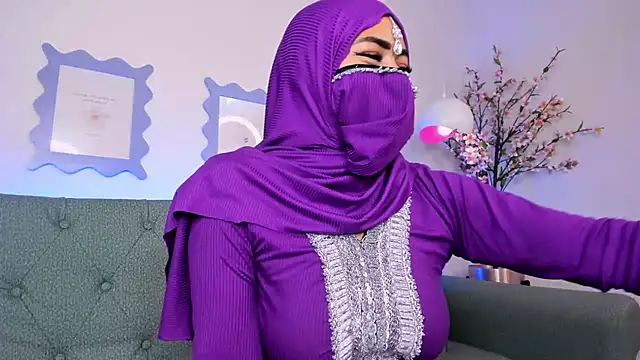 Snapshot of jazmin_anbar chatting on 03.21.25 jazmin anbar online show from 03.21.25