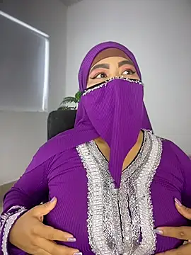 jazmin anbar online show from 04.13.26