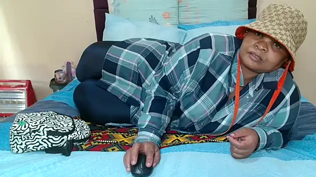 Bbw255 online show from 12.04.25