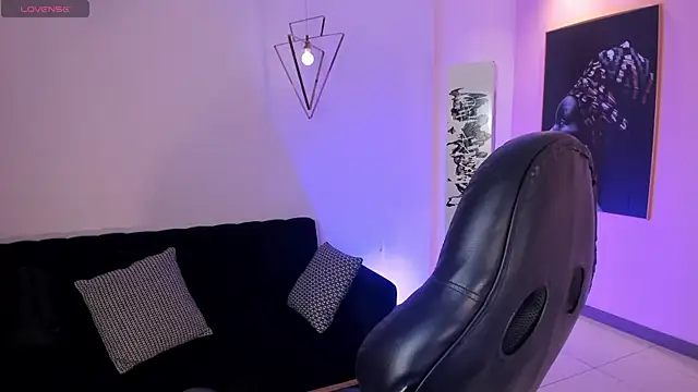 MiaFarrell  online show from 09.30.25