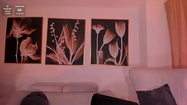 MiaFarrell  online show from 02.12.26