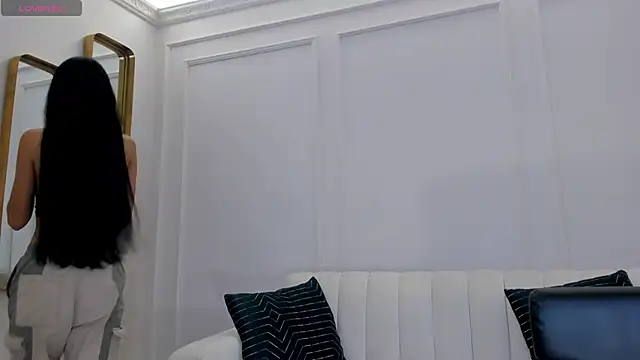 Snapshot of BellaCarteer_ chatting on 03.10.25 BellaCarteer online show from 03.10.25