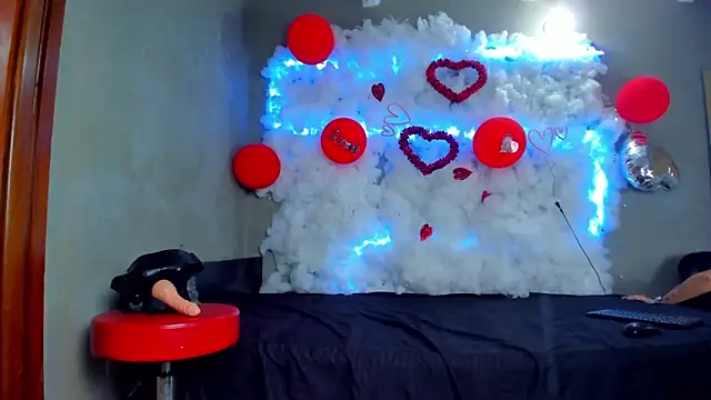 Snapshot of ladies_of_pleasure69 chatting on 02.25.25 ladies of pleasure69 online show from 02.25.25