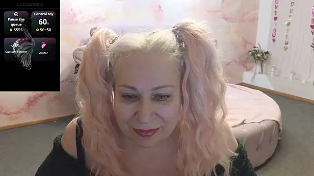 Penelope Pinky online show from 04.01.26