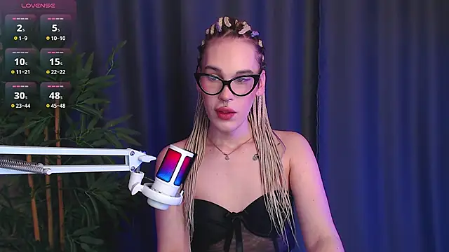 Cassie Bae online show from 01.08.26