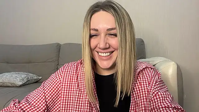 VickyLove047 online show from 10.12.25