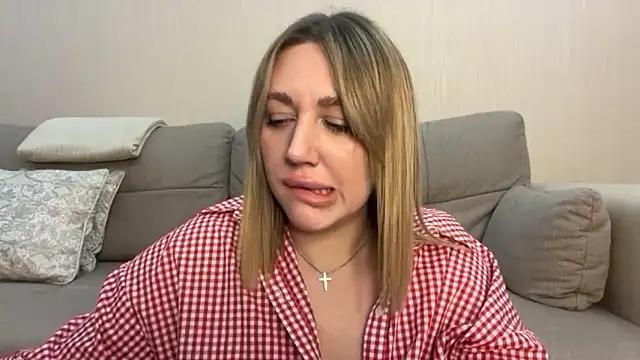 VickyLove047 online show from 11.05.25