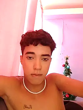 Hot kleo online show from 01.06.25