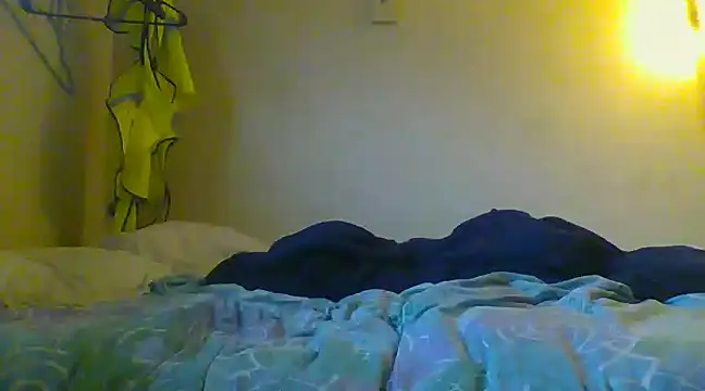 Snapshot of funsexgames chatting on 12.18.24 funsexgames online show from 12.18.24