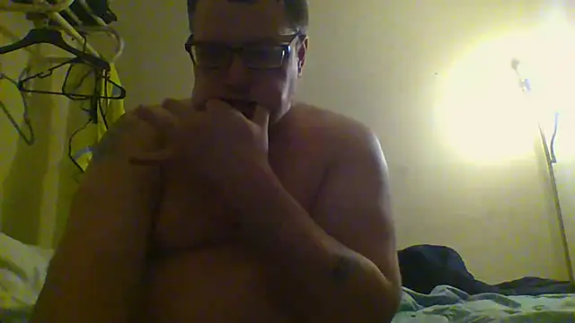 Snapshot of funsexgames chatting on 12.31.24 funsexgames online show from 12.31.24