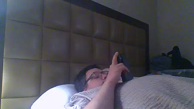 Snapshot of funsexgames chatting on 02.15.25 funsexgames online show from 02.15.25