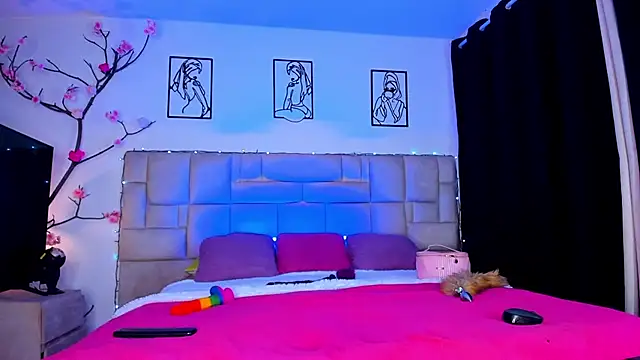 Snapshot of _Valery_tw chatting on 10.14.25 Valery tw online show from 10.14.25