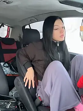 JulliaVegas online show from 01.30.25