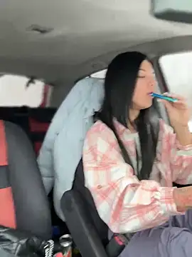 JulliaVegas online show from 03.05.25