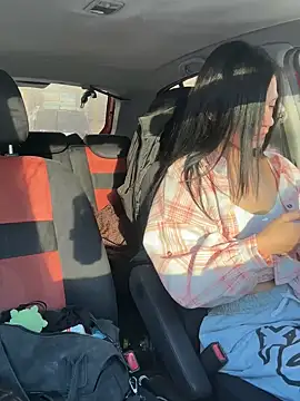 JulliaVegas online show from 03.22.25