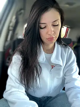 JulliaVegas online show from 09.16.25