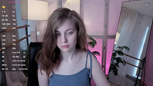 Snapshot of DarkErica chatting on 02.18.26 DarkErica online show from 02.18.26